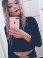A l o n d r a, quieres placer buen trato y una linda chica ?