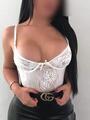 Hermosa prepago escultural con encantos naturales