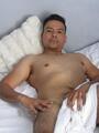 Chico dotado, disponible para chicas y parejas, discreción absoluta