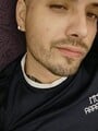 Trio o tu sola mena? estoy disponible para masaje o encuentro