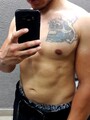 FOTOS DE MASAJISTA CUERPO ATLETICO JOVEN BIEN PARESIDO