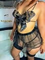 FOTOS DE CHICA HERMOSA DE CADERAS ANCHAS DISPONIBLE PARA HOMBRES VIP
