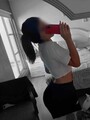 FOTOS DE PONTE MIS PIERNAS EN LOS HOMBROS Y CORRETE ADENTRO DE MI