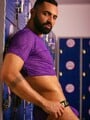 FOTOS DE CHICO LATINO VERSÁTIL BIEN DOTADO, SOLO INTERESADOS