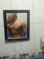 FOTOS DE JOVEN GUAPO ALTO BLANCO LECHOSO Y CALIENTE BUSCANDO $ Y DAR VERGS