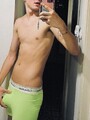 FOTOS DE FLACO ALTO VERGON, 1,95 DE ESTATURA DISPONIBLE EN MEDELLÍN