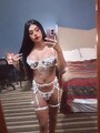 FOTOS DE SENSUAL Y CALIENTE NENA DISPONIBLE PARA TI VEN A CÓGERME