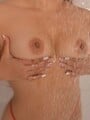 FOTOS DE MUY SENSUAL Y ATRACTIVA CRISTAL JOVENCITA MUY CALIENTE CON UNA CARITA MUY LINDA