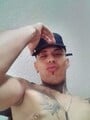 FOTOS DE BARBERO HOT, VARONIL, TATUADO Y VERGÓN .. DISPUESTO A COMPLACERTE