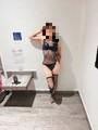 FOTOS DE DIVERTIDA Y CACHONDA CON UNA VAGINA APRETADITA DE LO MAS RICO