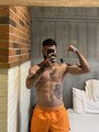 FOTOS DE FLACO BARBADO DE GIMNASIO DISPONIBLE PARA TI