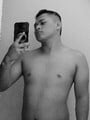 FOTOS DE CHICO ACTIVO, DE 28 AÑOS, COMPLACIENTE Y RELAJADO.