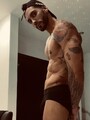 FOTOS DE MAXIMILIANO MACHO MODELO TATUADO EXCLUSIVO VERGON FIESTERO 21CM VIP CANCUN