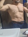 FOTOS DE FISIOTERAPEUTA MUSCULOSO BISEXUAL EXPERTO EN MASAJES RELAJANTES Y DEPORTIVO DE E