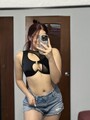 FOTOS DE LINDA CHICA COLOMBIANA, DELGADA, PIEL BLANCA, Y CARITA TIERNA
