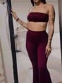 FOTOS DE DIVINA PELI ROJA ARDIENTE SÚPER COMPLACIENTE ABDOMEN PLANO TRIPLATO