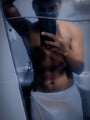 FOTOS DE JOVEN UNIVERSITARIO DISPUESTO A COMPLACERTE