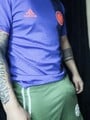 FOTOS DE FUTBOLISTA TATUADO HOT CORNEADOR PARA TU ESPOSA EN BOGOTÁ.