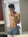 FOTOS DE JOVEN TWINK BISEX . ATRACTIVO POR CORTO TIEMPO