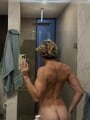 FOTOS DE TWINK PASIVO LAMPIÑO, ALTO CON PORTE RELAJADO Y PRESENCIA DISCRETA