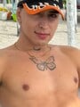 FOTOS DE ACOMPAÑANTE DE CITAS Y BIEN PORTADO SOY UN CHICO MUY SERIO