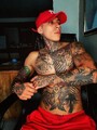 FOTOS DE COLOMBIANO DE CUERPO ATLÉTICO Y TATUADO EN TU CIUDAD GDL!