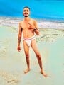 FOTOS DE HOMBRE COMPLACIENTE CON UNAS GANAS DE HACERTE GOZAR AL MÁXIMO