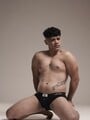 FOTOS DE JOVEN DISPONIBLE GRANDE Y MUY GRUESO MUY GRUESO