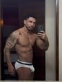 FOTOS DE AQUÍ JULIÁN, VARONIL TATUADO, BUENA COMPAÑÍA.