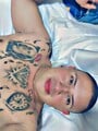 FOTOS DE HOMBRE DE 38 AÑOS TRIGUEÑO CON TATUAJES EN EL PECHO ESCRIBEME TE BRINDO INFORMAC