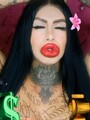 FOTOS DE MORENA CULO GIGANTE LABIOS GIGANTES TATUADA