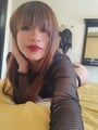 FOTOS DE SUMISA VERSÁTIL CON UN. RICO PENE DE 17 CM PARA COMPLACERTE