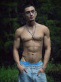FOTOS DE TWUNK JOVEN MUSCULOSO, GUAPO DELGADO Y MARCADO, CULO RICO