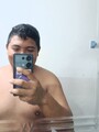 FOTOS DE JOVEN, CALIENTE ,MENTALIDAD ABIERTA,AMABLE Y EDUCADO, DISPONIBLE PARA DAMAS, TRÍ