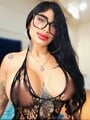 FOTOS DE ELEGANTE, SEDUCTORA, APASIONADA Y JUGUETONA EN LA CAMA POCOS DIAS EN TU CIUDAD