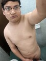 FOTOS DE JOVEN SENCILLO DE 20 AÑOS, COMPLEXION MEDIA, DISPUESTO A MUCHAS COSAS