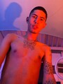 FOTOS DE VERGON,DELGADO ,TATUADO ,DISPUESTO A CULIAR DURO Y SIN LIMITES