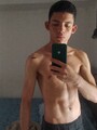 FOTOS DE CHICO JOVEN, MORBOSO, CARIÑOSO Y MUY CALIENTE