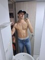 FOTOS DE JOVEN DESCOMPLICADO Y COMPLACIENTE VERGA DE 19 CMS LECHERO
