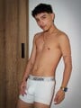 FOTOS DE TAYLER, CHICO RECIEN LLEGADO A LA CUIDAD (DE PASO)