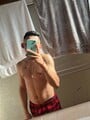 FOTOS DE JOVEN CON HERMOSO ROSTRO Y CUERPO NATURAL MUY ARDIENTE Y COMPLACIENTE