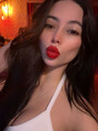 FOTOS DE VOLUPTUOSA Y EXÓTICA PAISA CON CARA DE MUÑECA, CARISMÁTICA, CURVAS PERFECTAS.