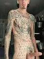 FOTOS DE FLACO ACTIVO MORBOSO TATUADO BLANCO CON SITIO