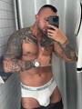 FOTOS DE MACHO TATUADO TONIFICADO XL CURVA COMPLACIENTE