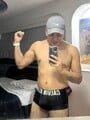 FOTOS DE CHICO INTER DE GYM CON BUENA VERGA PARA DARTE LECHE PUTITA!