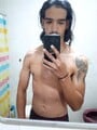 FOTOS DE JOVEN CUBANO , LIMPIO , ELEGANTE , COMPLACIENTE , UNA MÁQUINA DE FOLLAR