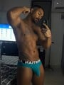 FOTOS DE DOMINICANO, 28 AÑOS, CON UNA PRESENCIA QUE COMBINA SEGURIDAD, ELEGANCIA Y UN TOQ