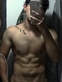 FOTOS DE 22 AÑOS, 1.78, CUERPO ATLÉTICO Y UNA PRESENCIA QUE NO SE OLVIDA, HETEROSEXUAL