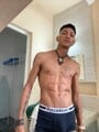 FOTOS DE JOVEN MASAJISTA VERSÁTIL XL DISPONIBLE CON SITIO EN ZONA CENTRO