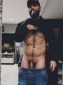 FOTOS DE HOMBRE BARBON Y PACHÓN, CUMPLIENDO TUS DESEOS